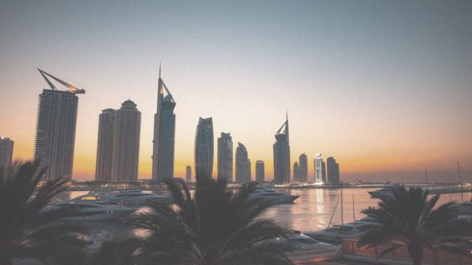 Czy Dubaj to kraj? Fakty o Dubaju i Zjednoczonych Emiratach Arabskich